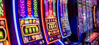Tampilan hero neon pisang138 di ponsel